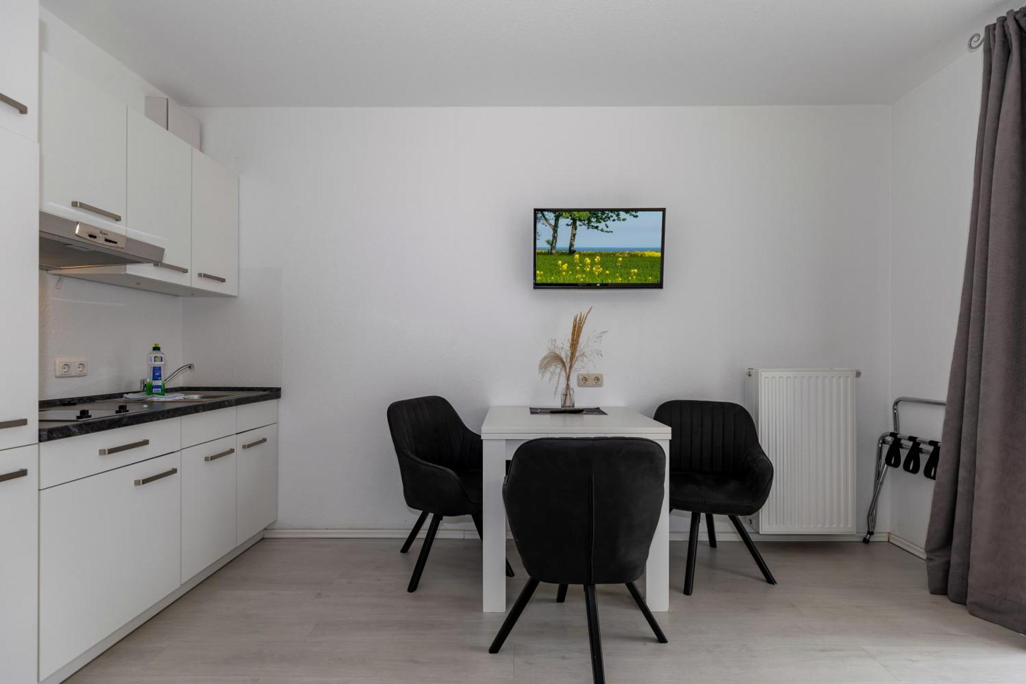 Hotel Zur Traube Ostseebad Kühlungsborn Εξωτερικό φωτογραφία
