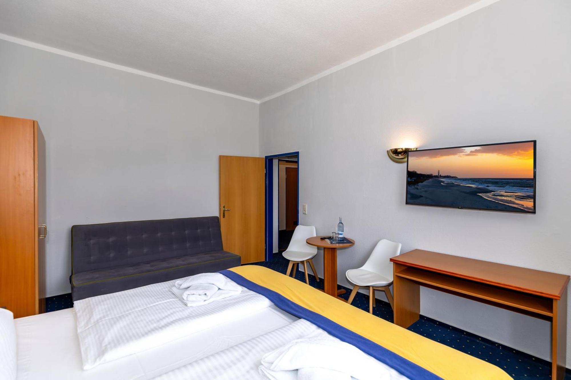 Hotel Zur Traube Ostseebad Kühlungsborn Εξωτερικό φωτογραφία