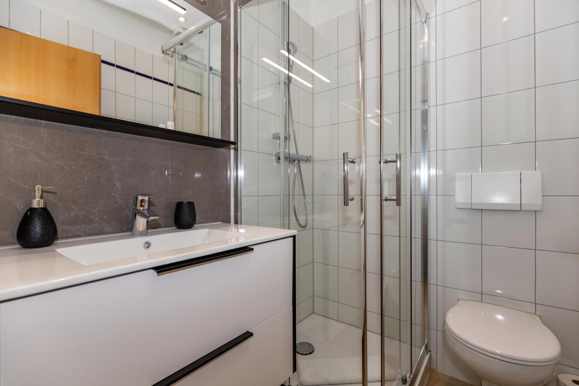 Hotel Zur Traube Ostseebad Kühlungsborn Εξωτερικό φωτογραφία
